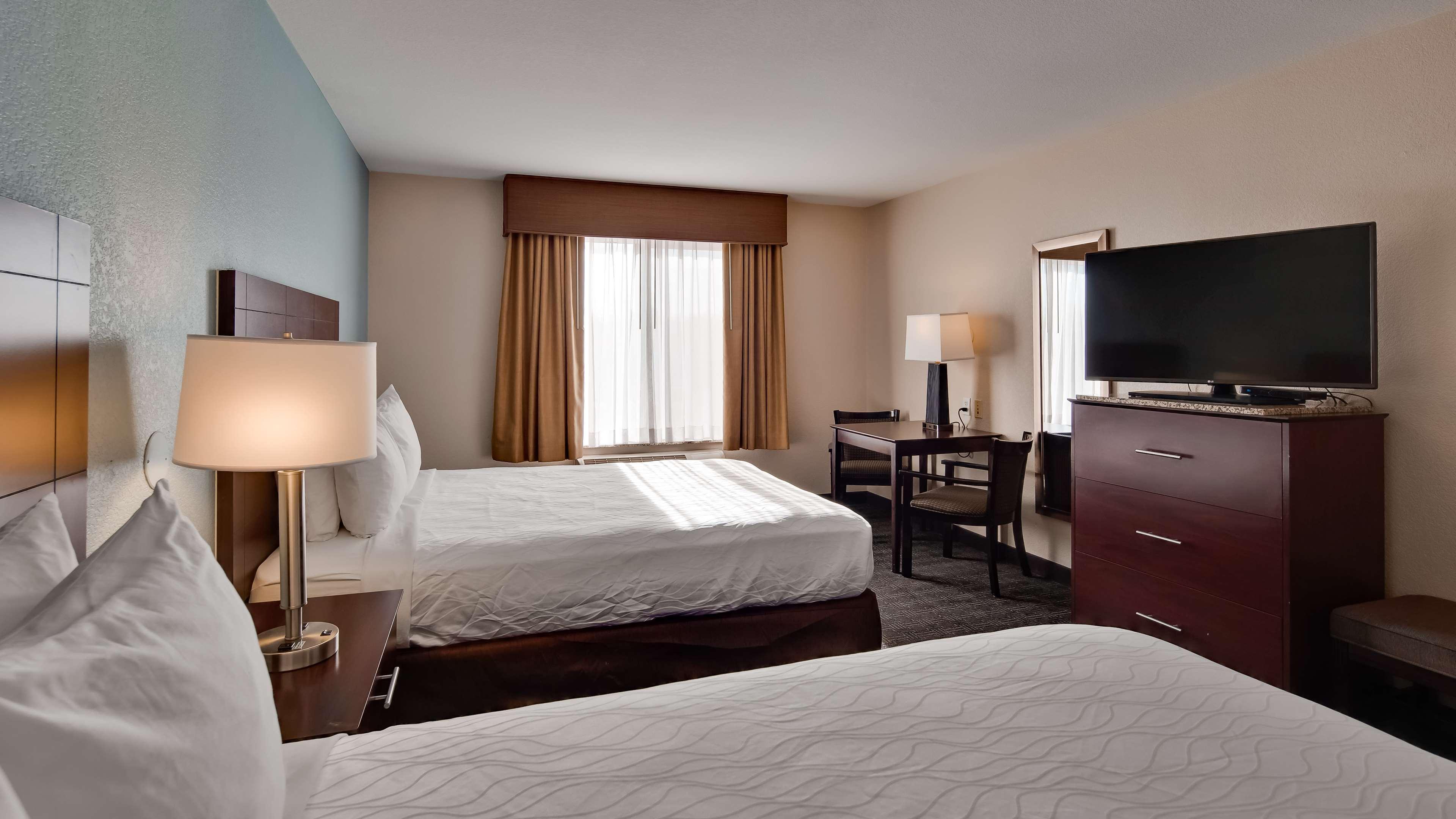 Best Western Plus Gateway Inn & Suites - אורורה מראה חיצוני תמונה