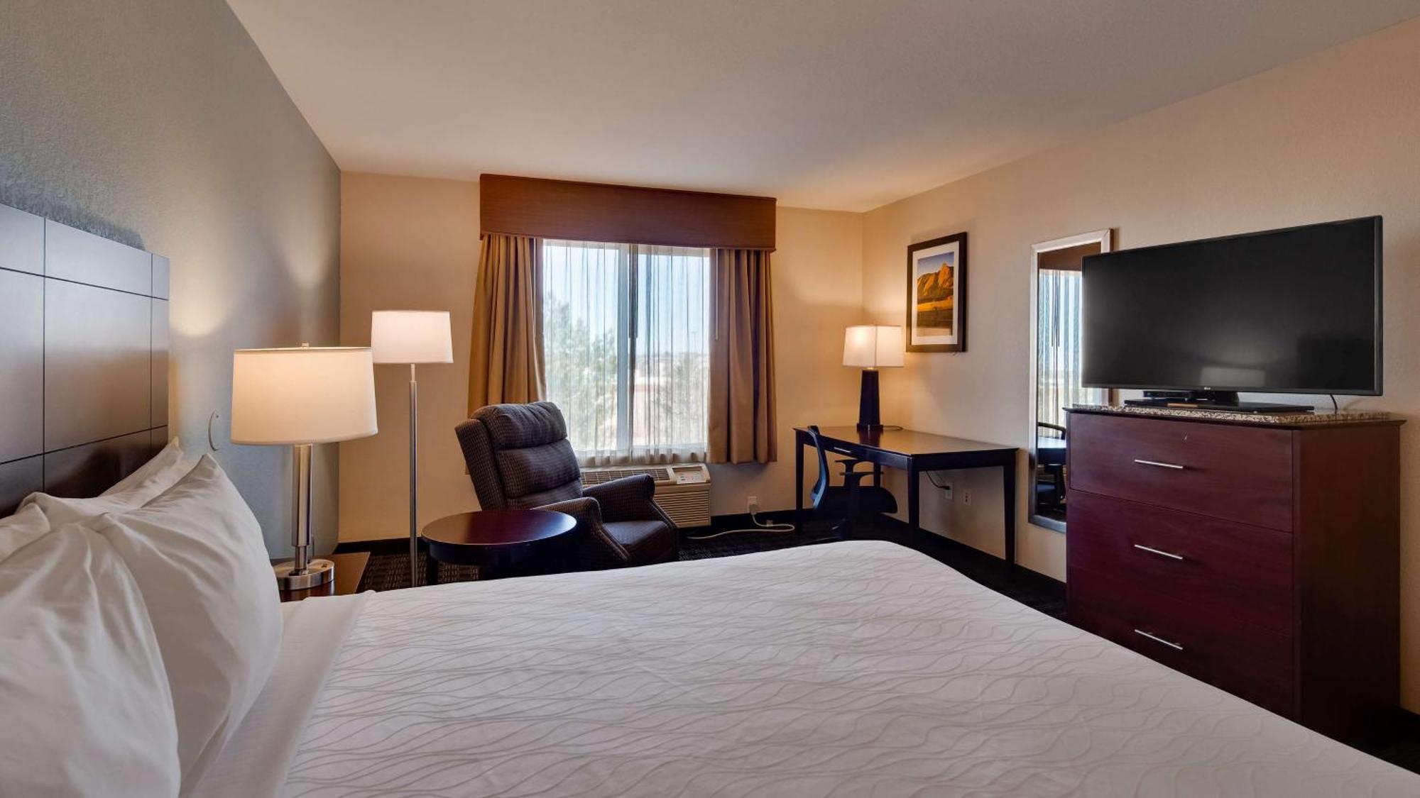 Best Western Plus Gateway Inn & Suites - אורורה מראה חיצוני תמונה