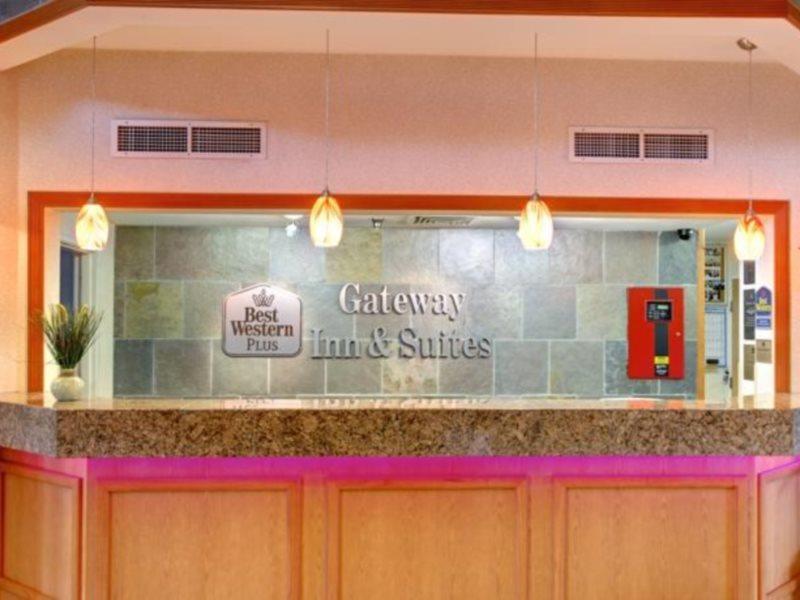 Best Western Plus Gateway Inn & Suites - אורורה מראה חיצוני תמונה