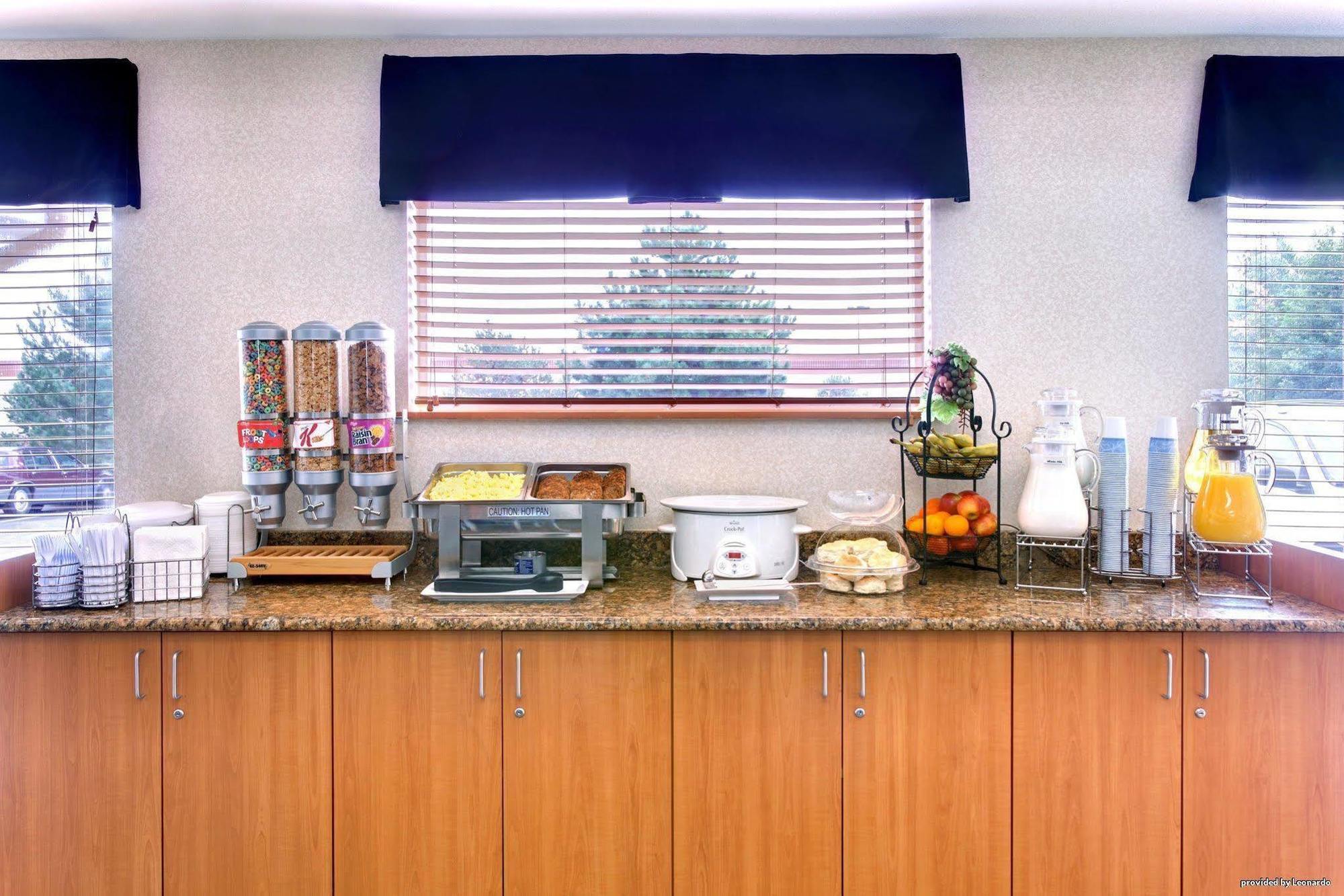 Best Western Plus Gateway Inn & Suites - אורורה מראה חיצוני תמונה