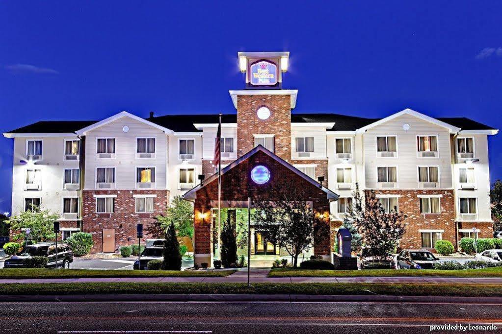 Best Western Plus Gateway Inn & Suites - אורורה מראה חיצוני תמונה